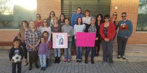 Quer se concentra con motivo de la celebración del Día Internacional de la Mujer