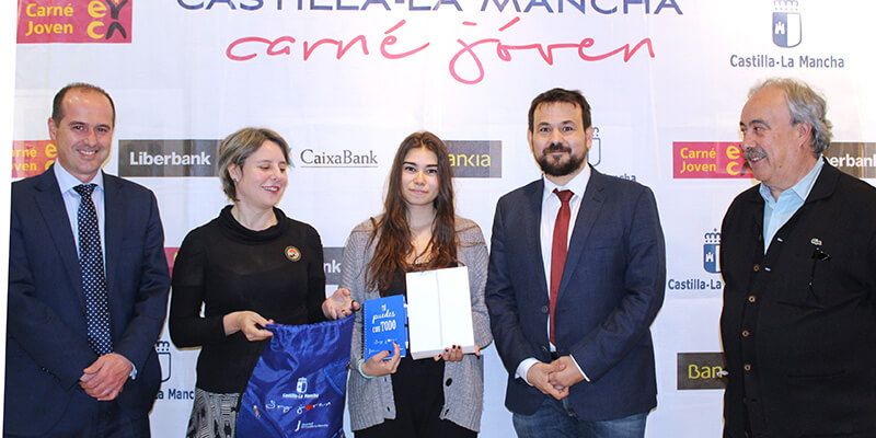 Rocío Valentín, residente en la ciudad de Guadalajara, ganadora del concurso ‘Únete al Carné Joven contra la violencia de género’