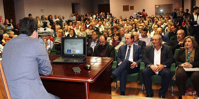 La conferencia sobre la investigación arqueológica en Driebes se traslada al salón de actos de la Delegación de la Junta, con mayor aforo