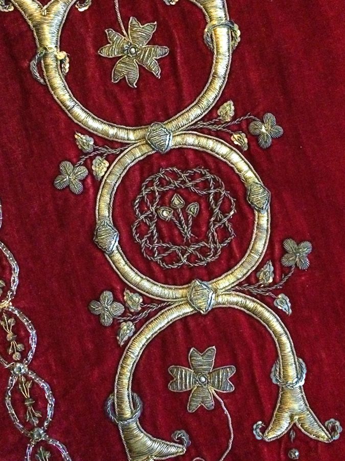 La Sagrada Imagen de Ntro. Padre Jesús con la Caña llevará la clámide decimonónica durante toda la Cuaresma.