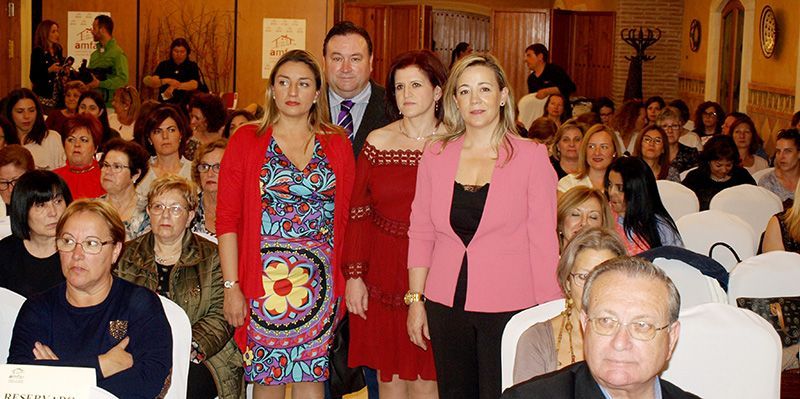 AMFAR pone en marcha “microcursos” para reducir la brecha digital entre las mujeres del medio rural