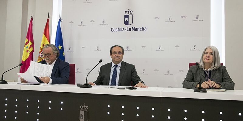 Castilla-La Mamcha convoca el proceso selectivo para 464 plazas de funcionarios y de personal laboral