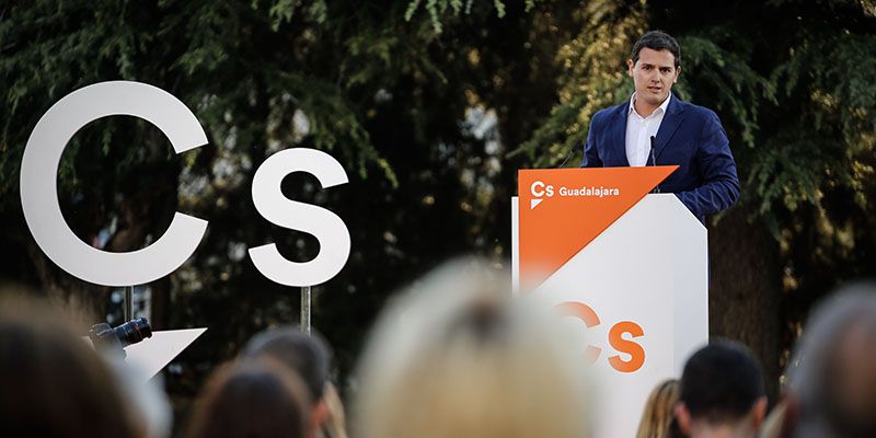 Albert Rivera se crece en Guadalajara y anima a los suyos a trabajar para ser una alternativa ganadora en 2019