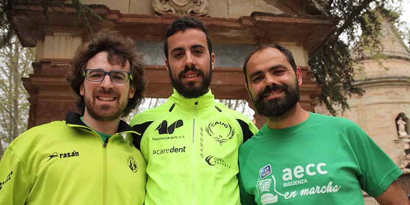 Casi quinientos corredores en la marea verde seguntina contra el cáncer