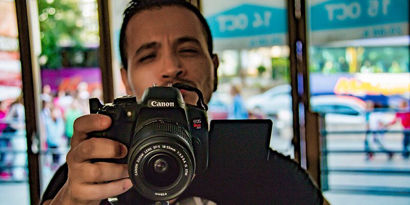 El FESCIGU organiza un taller de vídeo para sacar el máximo partido a las cámaras réflex