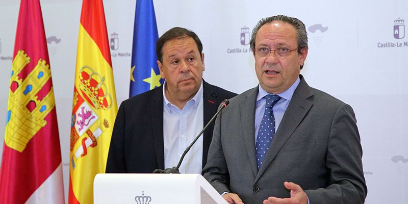 La Administración regional instará a la resolución del contrato “desde el primer minuto” que constate que la empresa adjudicataria no cumple el convenio sectorial