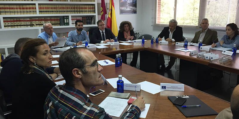 La Comisión Provincial de Ordenación del Territorio y Urbanismo da luz verde al parque eólico de Villanueva de la Jara, entre otros.