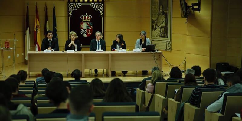 La Universidad regional aboga en una jornada por la innovación como prioridad para la Educación