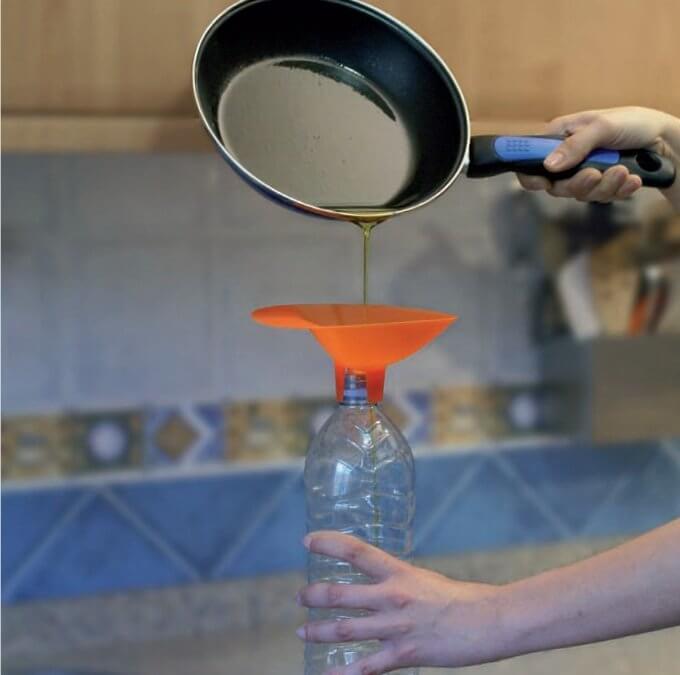 Los vecinos de Yebes y Valdeluz reciclaron en 2016 más de 1.750 kilos de aceite doméstico usado