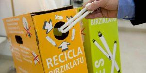 Los vecinos de Yebes y Valdeluz ya han reciclado 144 kilos de fluorescentes y bombillas usadas