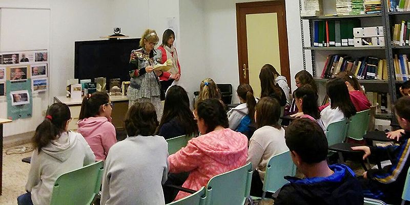 Alumnos del colegio Virgen de la Hoz participan en un maratón de lectura igualitario promovido por el Instituto de la Mujer