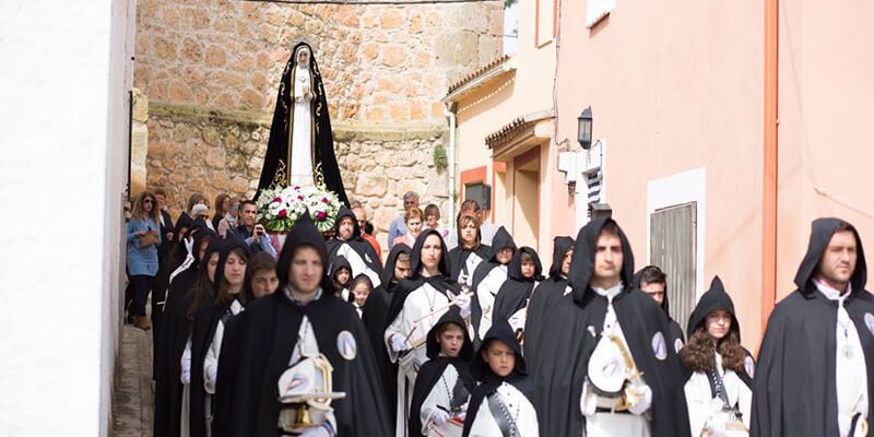 Solemne, sonora y concurrida Semana Santa en Fuentenovilla