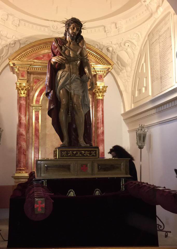 Todo preparado para el solemne traslado del Santísimo Ecce-Homo a San Miguel para el Pregón