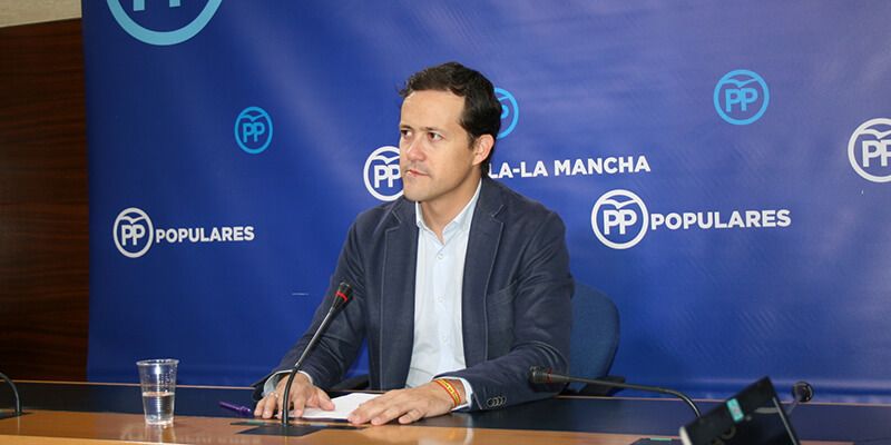 Velázquez exige a Page que deje de llorar por las esquinas y se ponga a gobernar