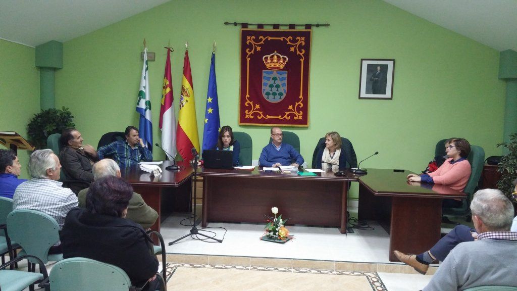 cumpliendo mandato del pleno de febrero chamon reclama al presidente de telefonica la mejora del servicio de internet en su zona