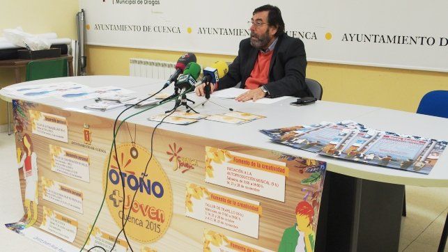 El Área de Intervención Social de Cuenca imparte un taller destinado a las familias