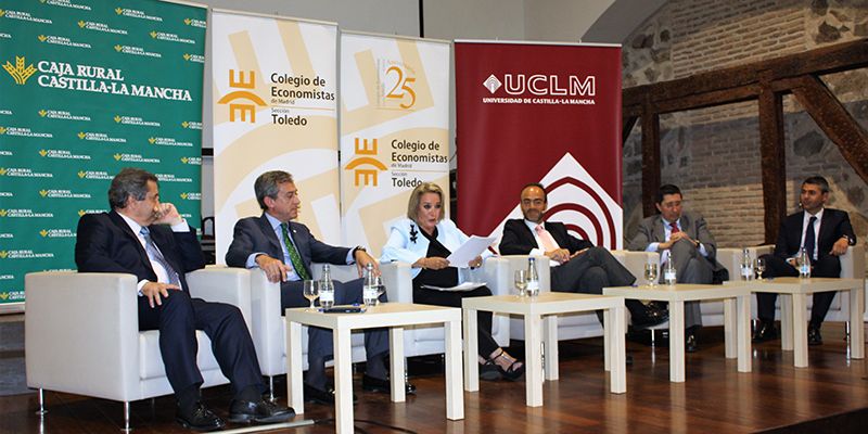 Caja Rural CLM participa en la jornada ‘Diálogo sobre el liderazgo económico’