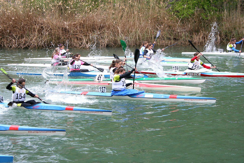 El X Trofeo de Piragüismo Diputación de Cuenca reunió en Las Grajas a 190 embarcaciones de ocho clubes