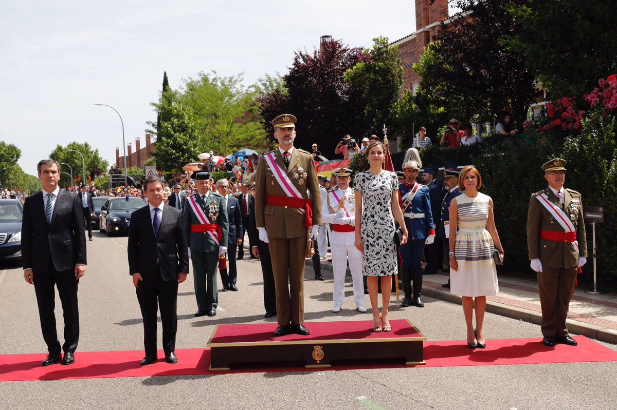 Guadalajara responde a la llamada de las Fuerzas Armadas y vibra con el desfile 3 Guadalajara responde a las Fuerzas Armadas y vibra con el desfile