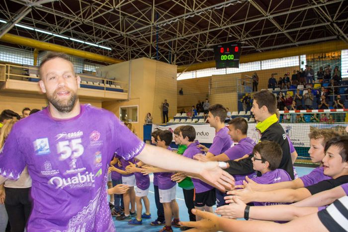 El Quabit se despide de la afición ante un grande