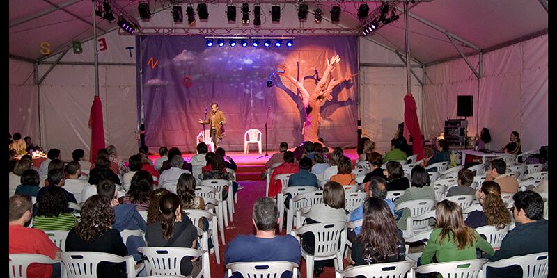 El escenario principal del Maratón de los Cuentos de este año estará en los Jardines del Palacio del Infantado