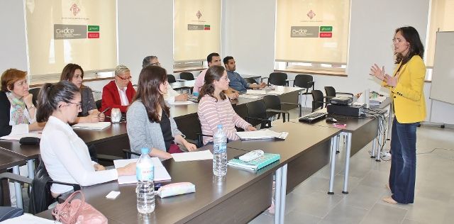 Fundación Caja Rural CLM comparte con los alumnos reflexiones sobre ‘Liderazgo para Emprender’