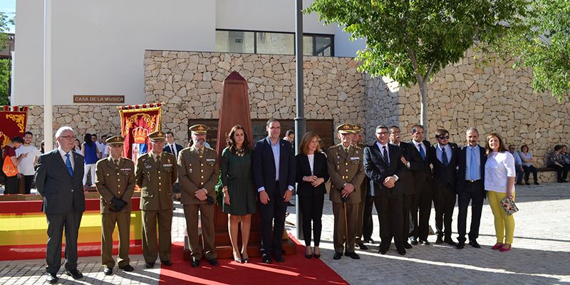Horcajo de Santiago rinde homenaje a la Bandera de España