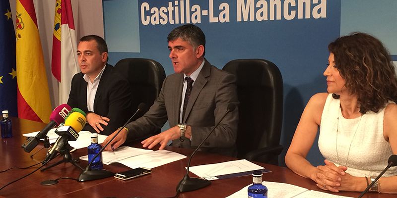 La Junta asegura que 17 ayuntamientos de Cuenca renuncian al Plan de Empleo tras la retirada de la Diputación