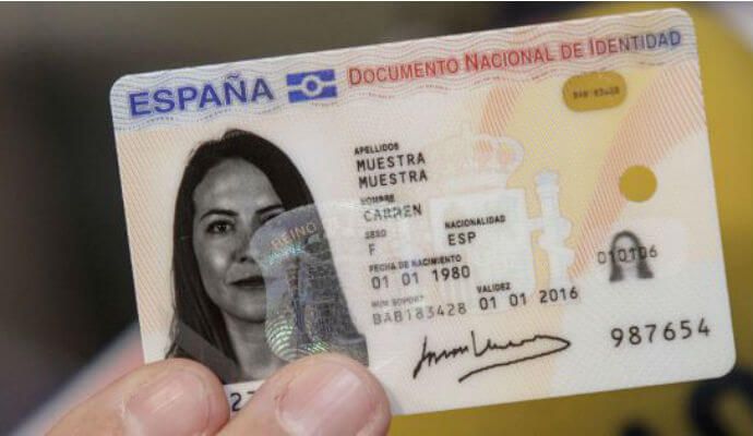 La oficina de expedición del DNI, ni da cita en Guadalajara
