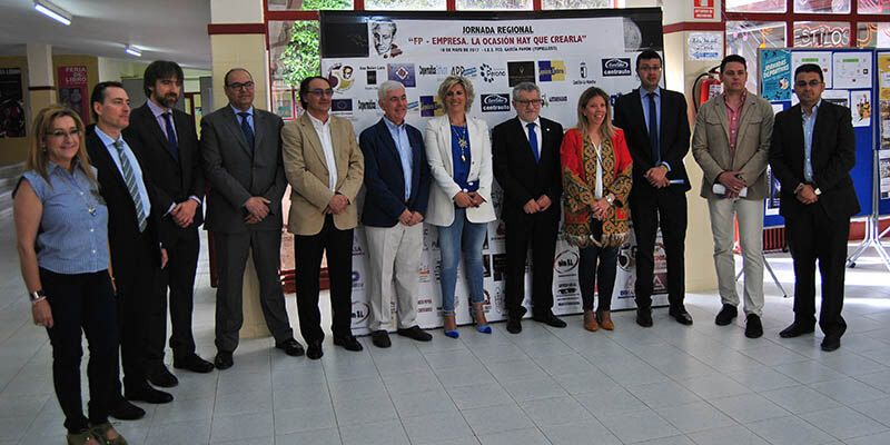 Los centros educativos públicos de Castilla-La Mancha ofertan 20.915 plazas para estudiar el próximo curso Formación Profesional