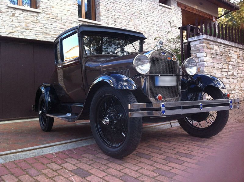 Los jardines de Diputación Provincial acogen este jueves la II Concentración de Coches Antiguos en Cuenca