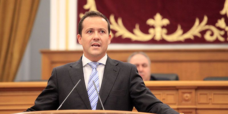 Page rechaza, con el apoyo de Podemos, la contratación del personal sanitario necesario para garantizar una atención de calidad