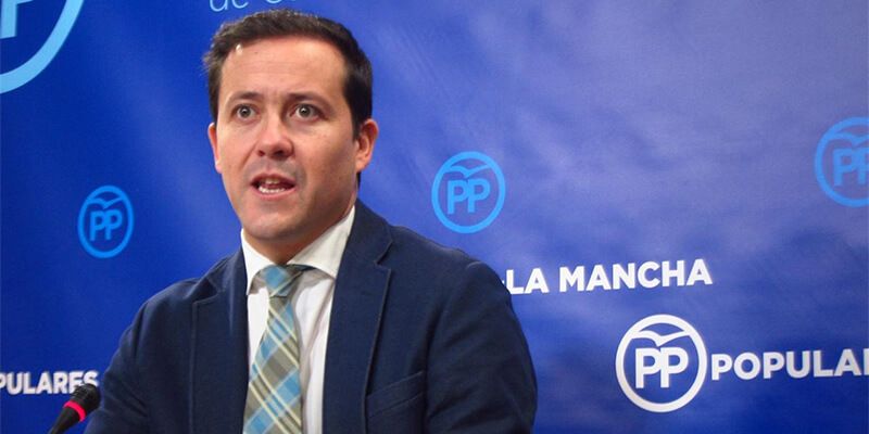 Velázquez “Page tiene que explicar a los ciudadanos por qué va a reducir el espacio de la UCI pediátrica del nuevo Hospital de Toledo”