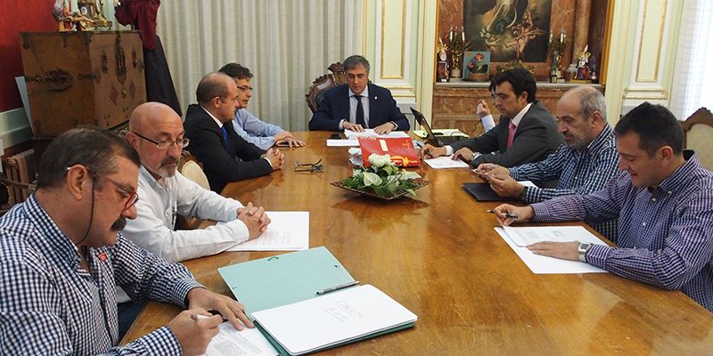 El Consejo de Administración de la Fábrica de Maderas propone por unanimidad a David Serrano como nuevo gerente