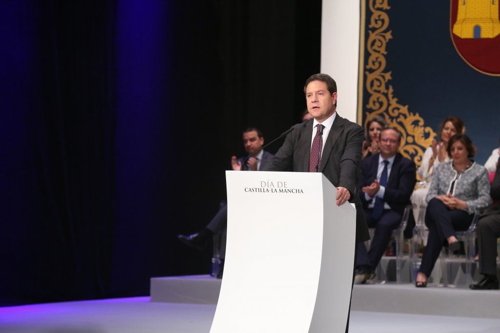 Page expresa al Gobierno central su lealtad y la de toda Castilla-La Mancha para defender la unidad de España 