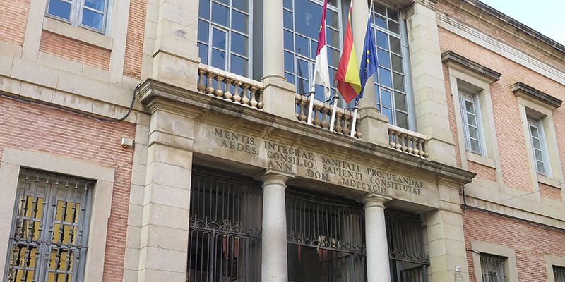 Castilla-La Mancha, la tercera Comunidad Autónoma que menos ha aumentado su deuda esta Legislatura