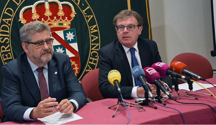 Collado se muestra crítico con la Junta La Universidad está infra-financiada