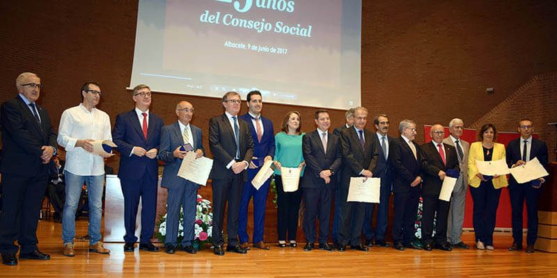 El Consejo Social entrega los premios ‘Reconocidos 2016’ en el marco de su XXV aniversario