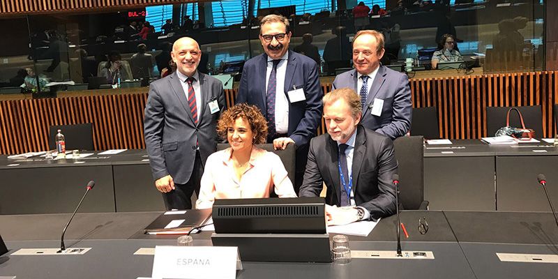 El Gobierno de Castilla-La Mancha plantea una posición común respecto a la obesidad infantil