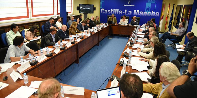 El Gobierno regional constituye la Mesa de la Minería para que este sector sea generador de empleo y respetuoso con el medio ambiente