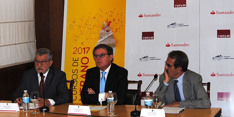 Felpeto apuesta por un sistema de financiación de la universidad que garantice su futuro sin depender de crisis o gobiernos