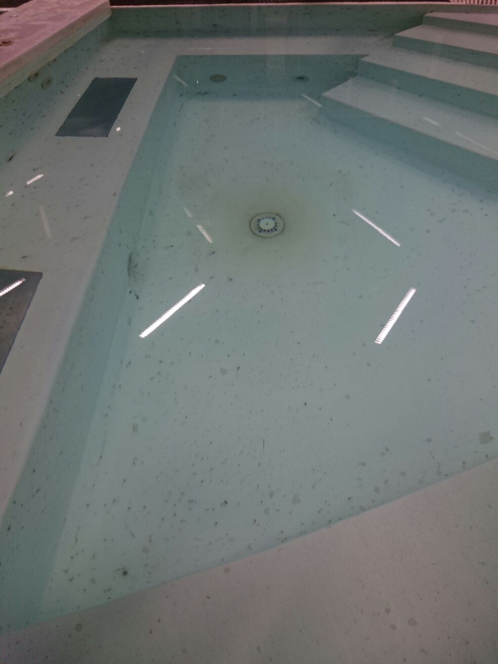 IU Azuqueca pide un cambio de gestión para La Alameda