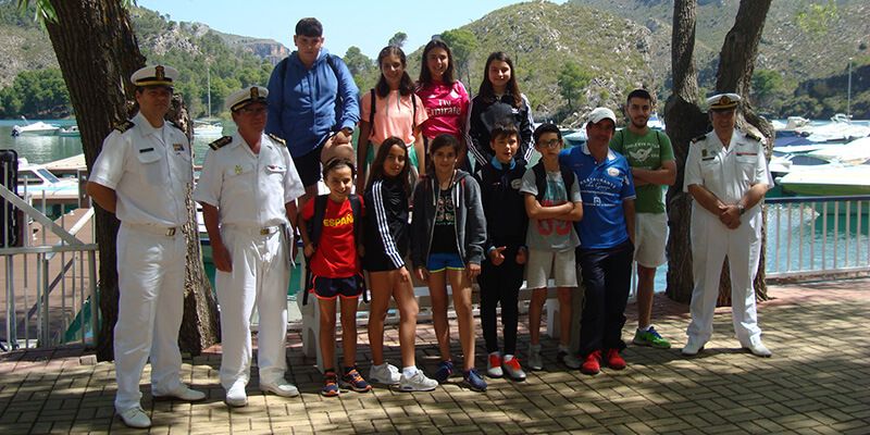 Jóvenes de Sacedón disfrutan de una ‘Experiencia Náutica’ en el lago de Bolarque