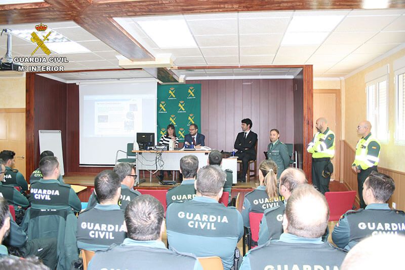 La Guardia Civil de Cuenca celebra unas Jornadas sobre Seguridad Vial en colaboración con la Dirección Provincial de Tráfico 3 La Guardia Civil de Cuenca celebra unas Jornadas sobre Seguridad Vial en colaboración con la Dirección Provincial de Tráfico