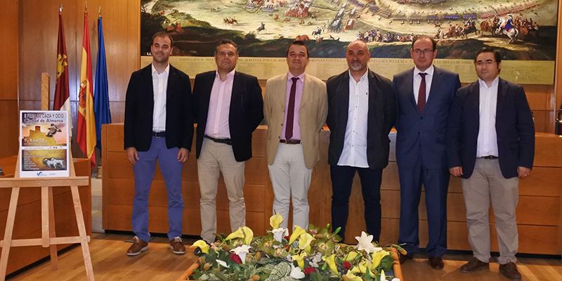 La Junta defiende un modelo “contundente” para incentivar los cotos sociales en los pueblos