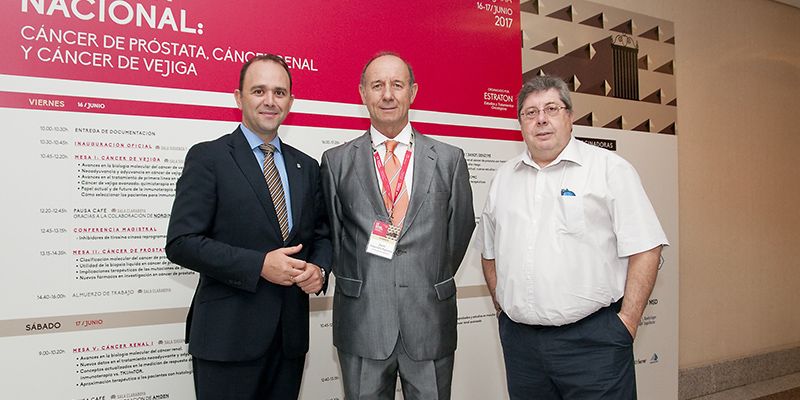 La Junta destaca el trabajo de los profesionales sanitarios en el diagnóstico y tratamiento de los tumores de la esfera genito-urinaria