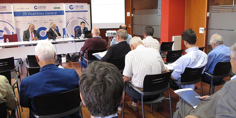 La XXXIX Asamblea General de CEOE-Cepyme Guadalajara tiene un recuerdo especial para los presupuestos regionales