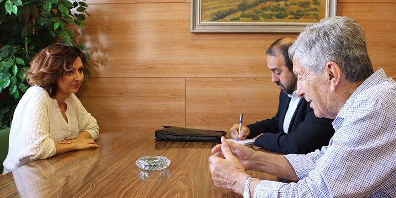 Orlena De Miguel pone en valor el papel de la ganadería y la agricultura en Guadalajara