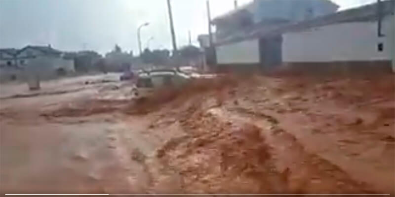 Suspendidas las clases en Minglanilla tras una fuerte tormenta que ha provocado diversos daños