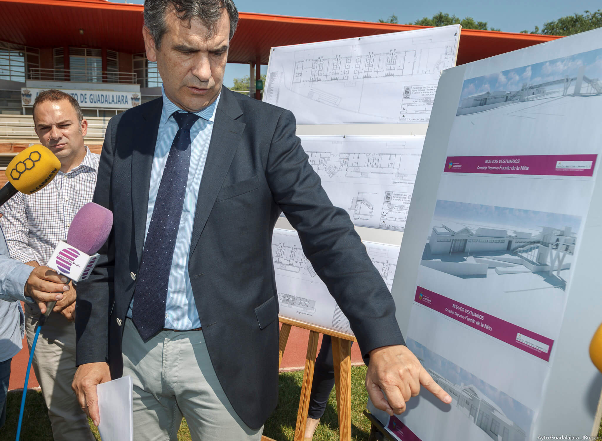 El Ayuntamiento de Guadalajara incrementará los vestuarios de las pistas de atletismo y mejorará la eficiencia de las instalaciones 3 El Ayuntamiento de Guadalajara incrementará los vestuarios de las pistas de atletismo y mejorará la eficiencia de las instalaciones